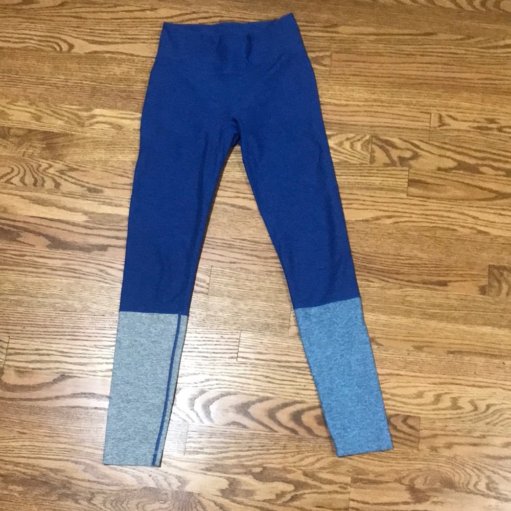 Outdoor Voices XS Leggings